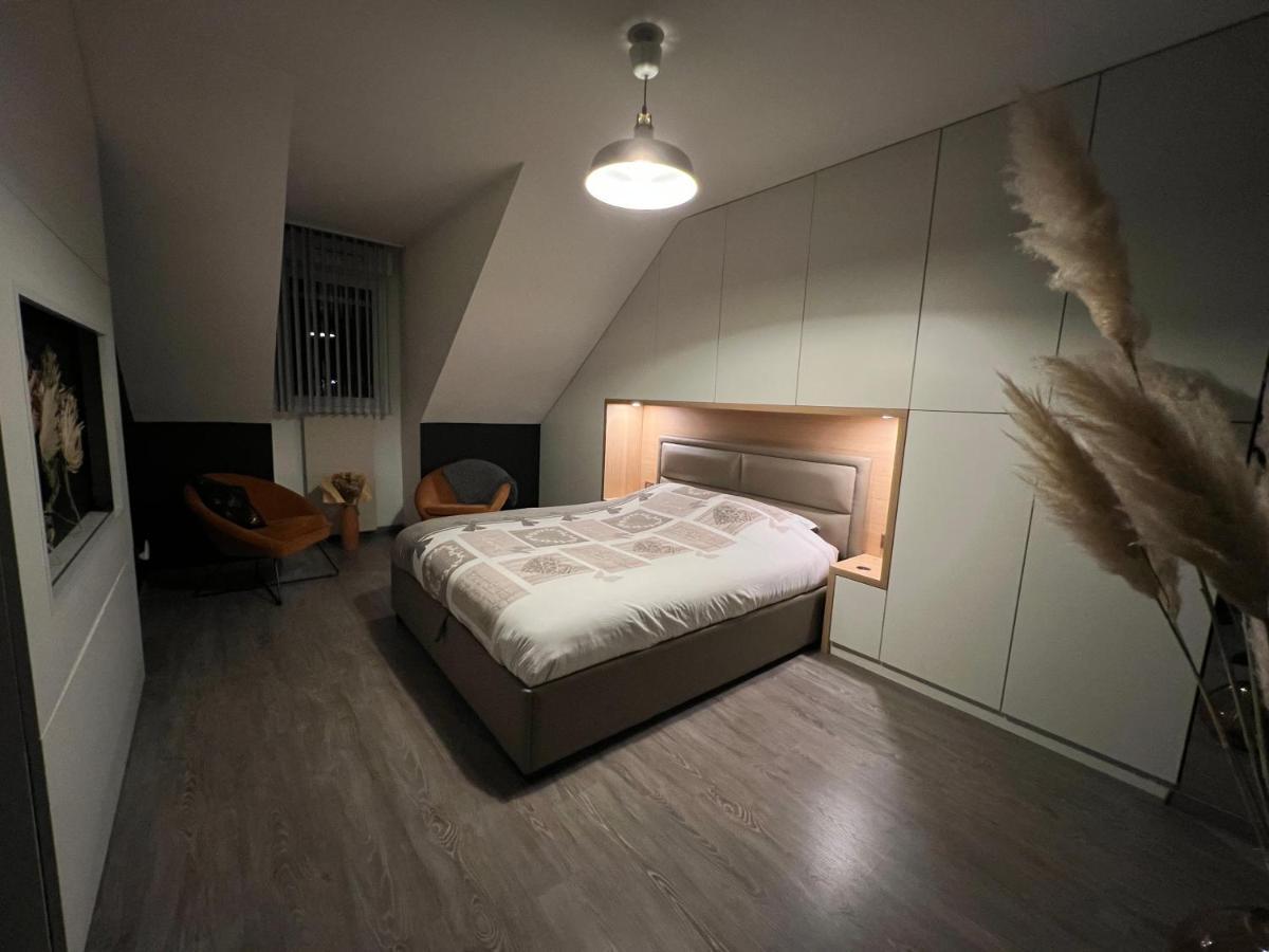 Apartmán T3 Flat Moderne Sur 2 Etages Metro Parking Free Entrance Autonome Rouen Exteriér fotografie