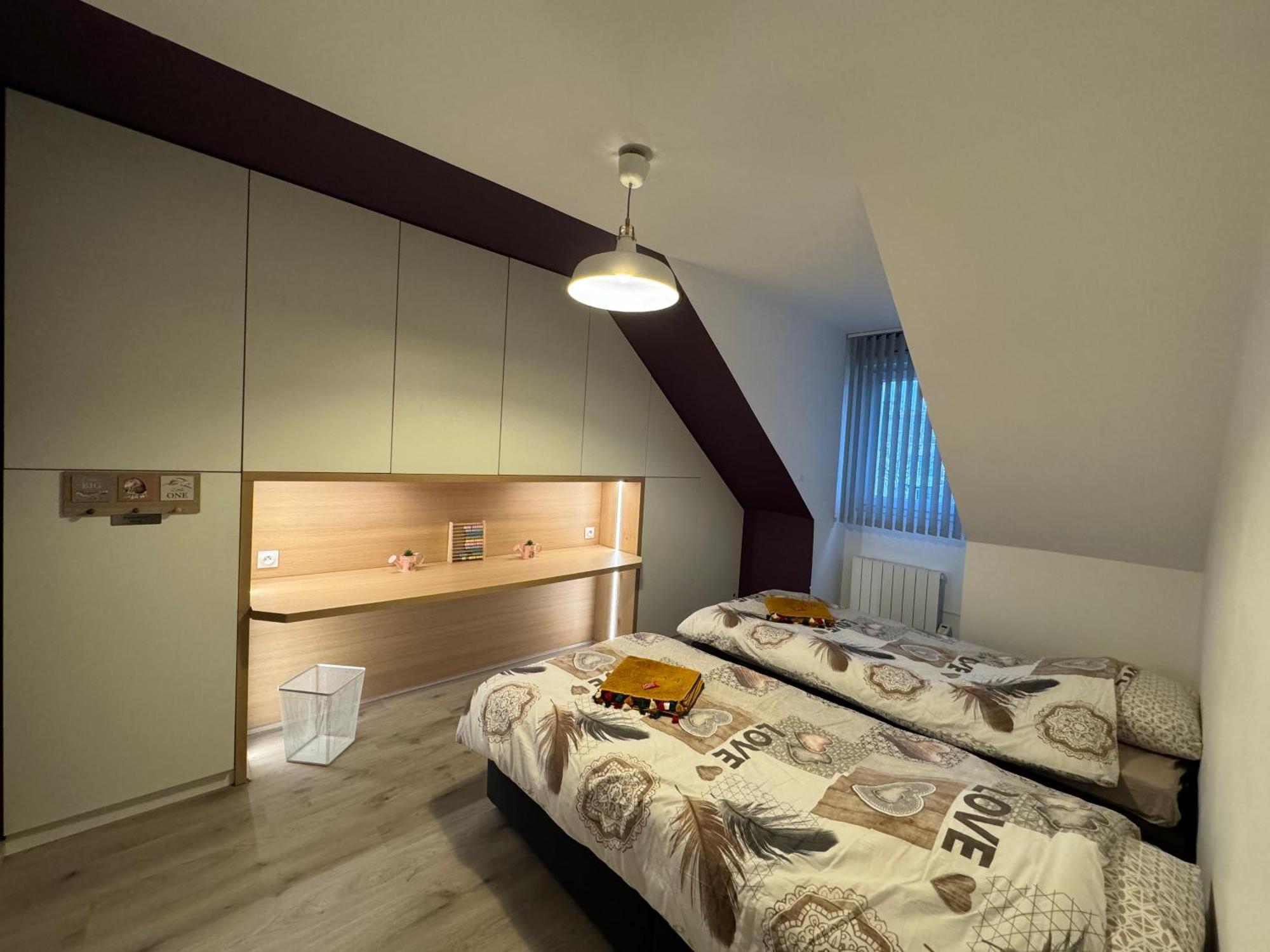 Apartmán T3 Flat Moderne Sur 2 Etages Metro Parking Free Entrance Autonome Rouen Exteriér fotografie